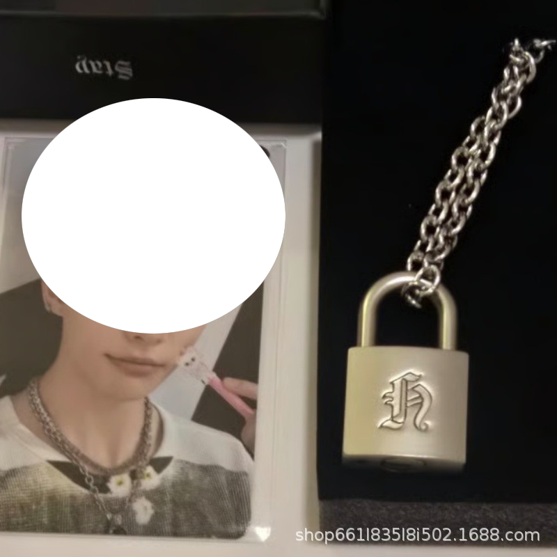 Mens Accessories Style - สร้อยคอโลหะดีไซน์สร้างสรรค์แบบมีตัวล็อค ดีไซน์เดียวกับสไตล์ของหวง ซวนเฉิน สร้อยคอพังก์ใหม่สำหรับผู้ชายและผู้หญิง ของขวัญสำหรับแฟนๆ