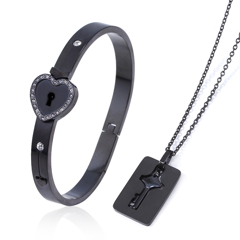 สร้อยข้อมือสแตนเลสสตีลวันวาเลน - Men Accessories Necklace บทวิจารณ์และราคา