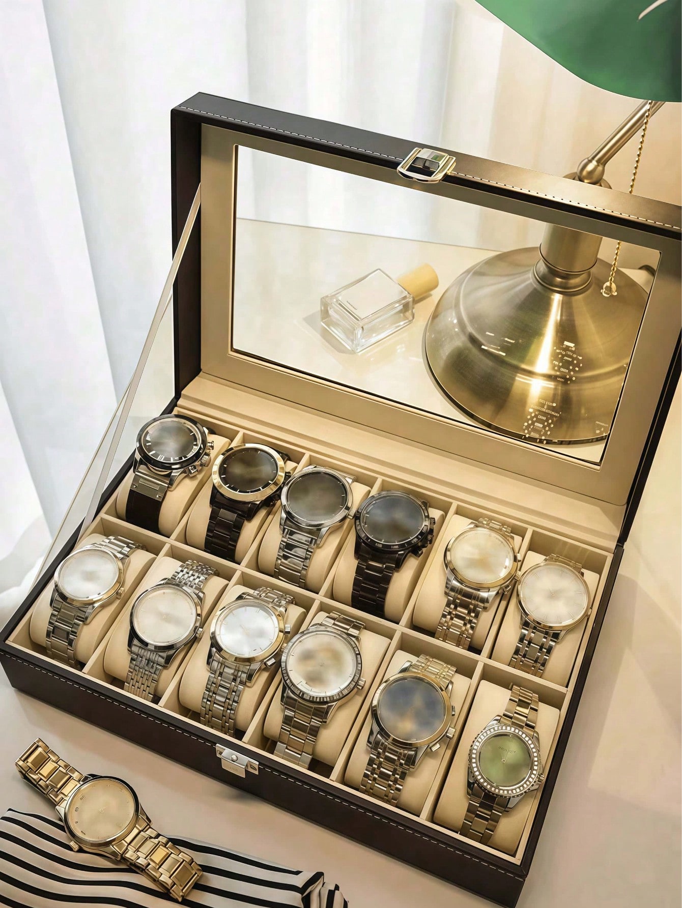 กล่องใส่นาฬิกาหนังพร้อมกุญแจล็ - Men Accessories Box บทวิจารณ์และราคา