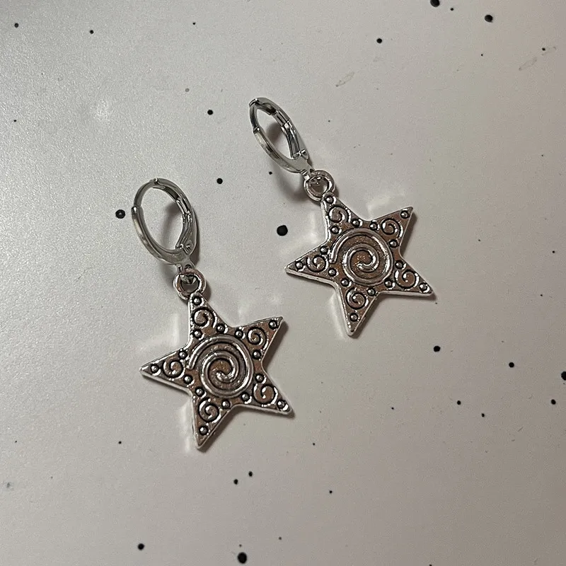 Vintage Goth SilverสีเกลียวVor - Men Accessories Aesthetic บทวิจารณ์และราคา
