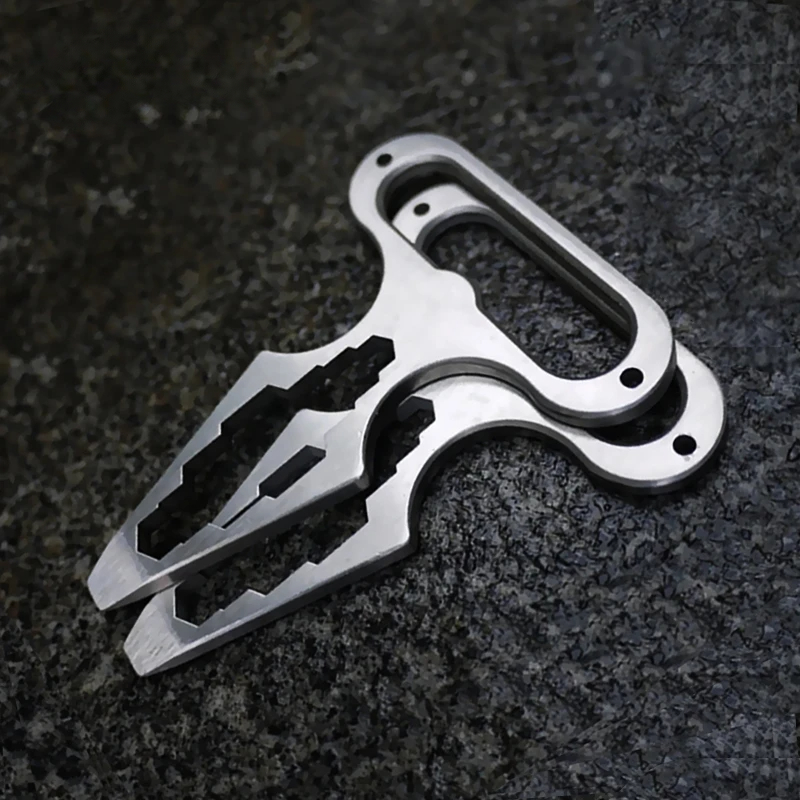 ชุดเครื่องมือเอาตัวรอดกลางแจ้ง - Keychain Multi Tool บทวิจารณ์และราคา